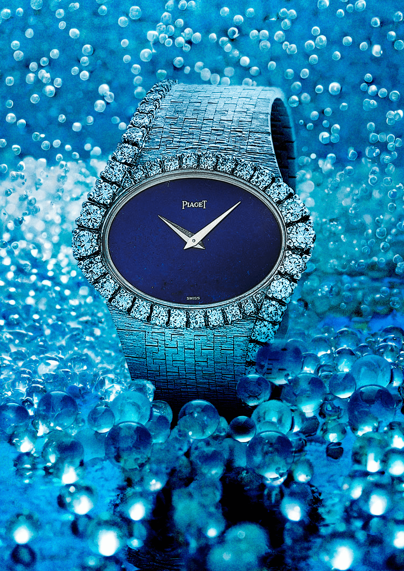 Piaget, montre-bracelet en or blanc, diamants et lapis-lazuli © Studio Sebert - Laurent Legendre